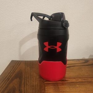 UA Playmaker Jr. 32 oz
